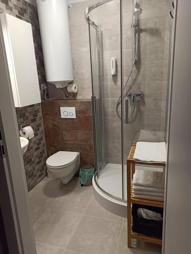 Apartamenty Prima Подомбе Екстериор снимка